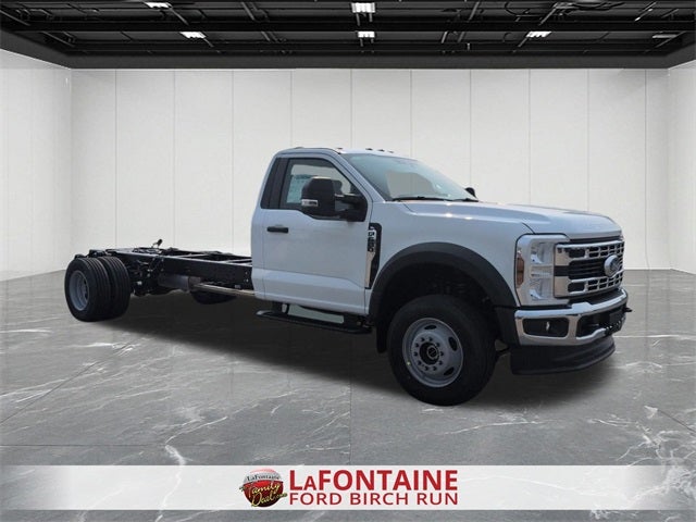 2025 Ford F-600SD XL