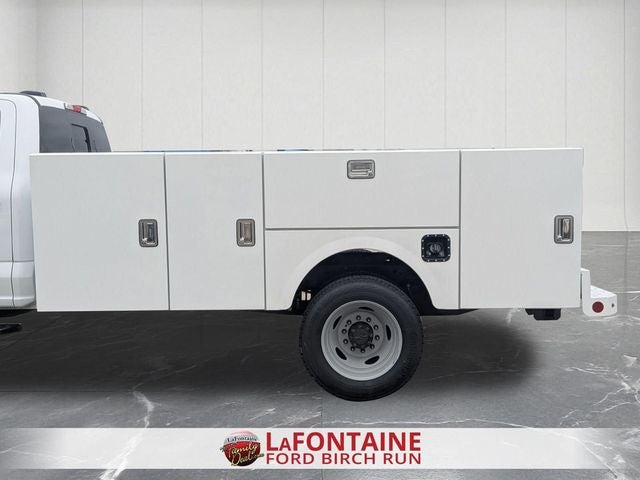 2026 Ford F-550SD DRW