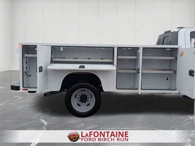 2026 Ford F-550SD DRW