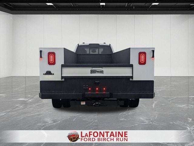 2026 Ford F-550SD DRW