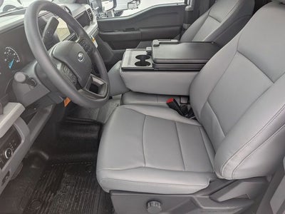 2026 Ford F-550SD DRW