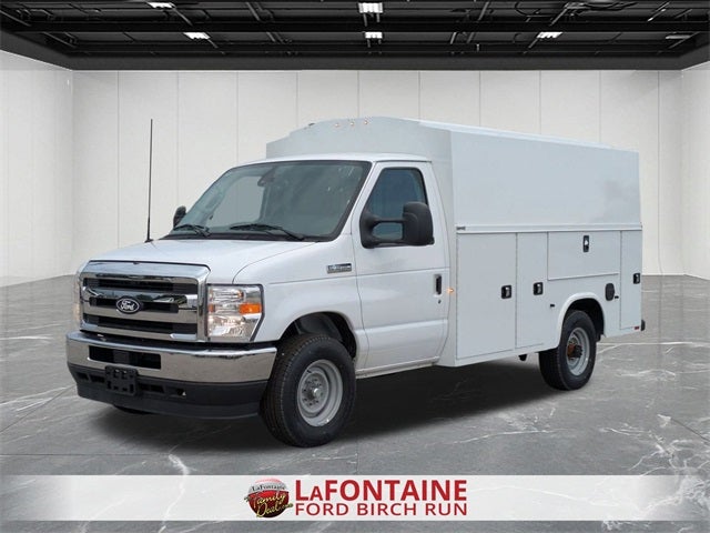 2026 Ford E-350SD Base Cutaway