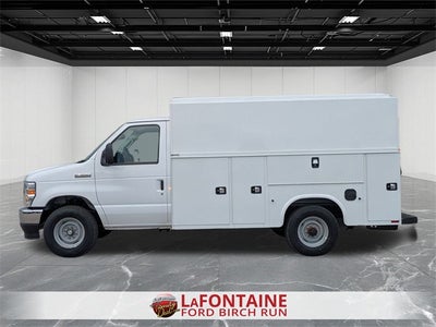 2026 Ford E-350SD Base Cutaway