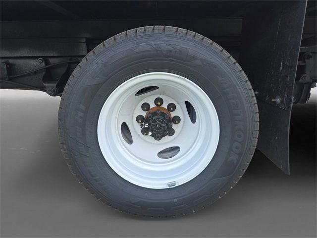 2026 Ford E-450SD Base
