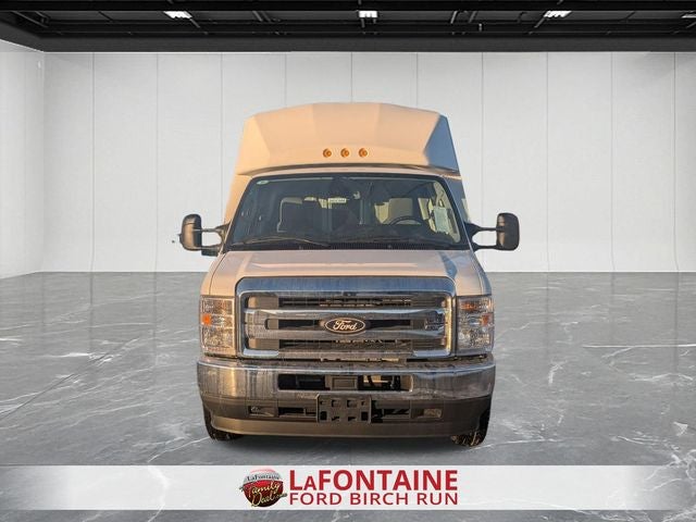 2026 Ford E-450SD Base
