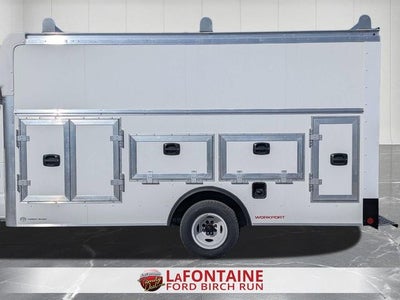 2026 Ford E-450SD Base