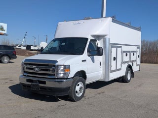 2026 Ford E-450SD Base