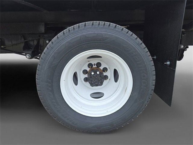2026 Ford E-450SD Base