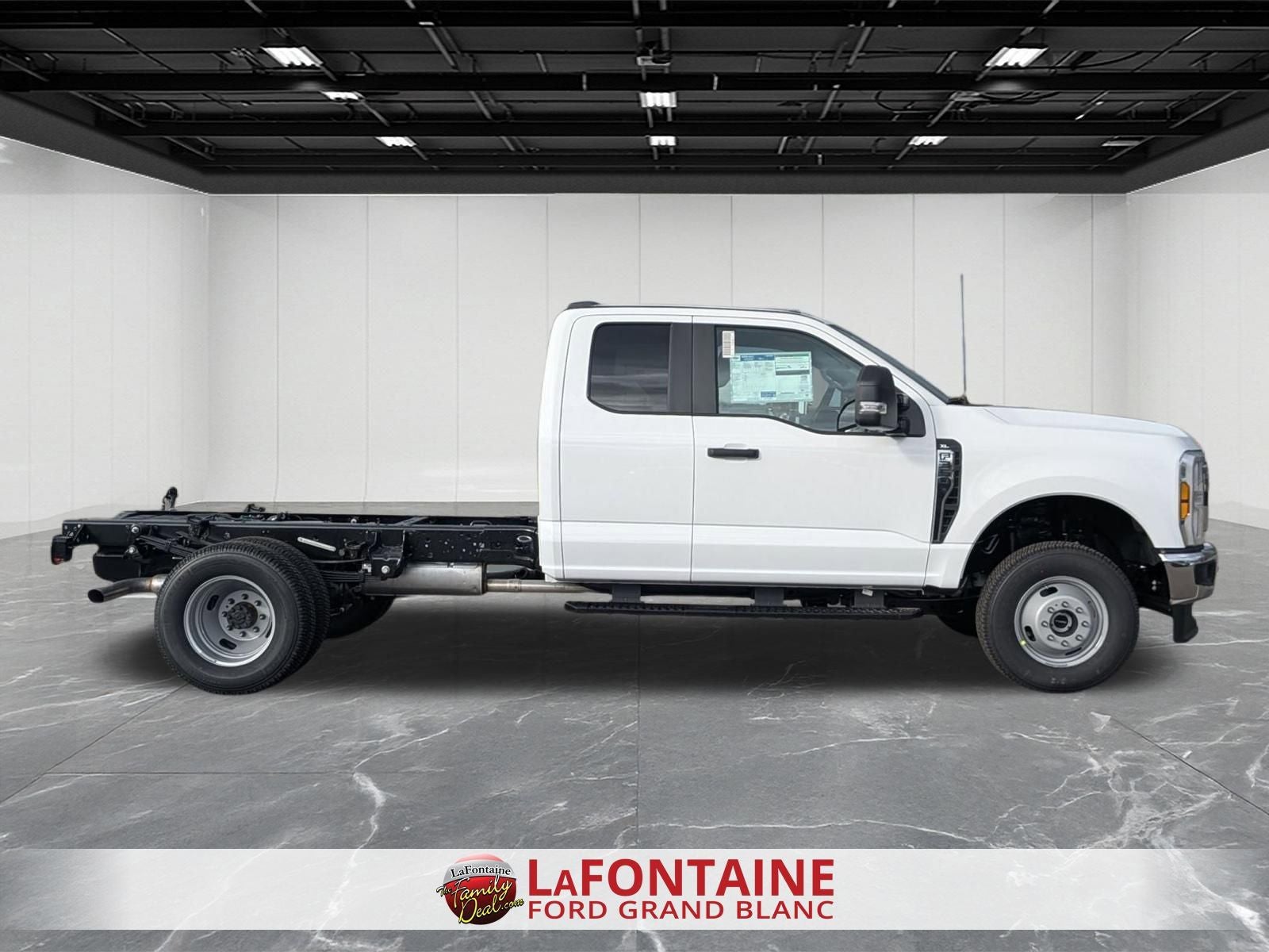 2026 Ford F-350SD XL DRW
