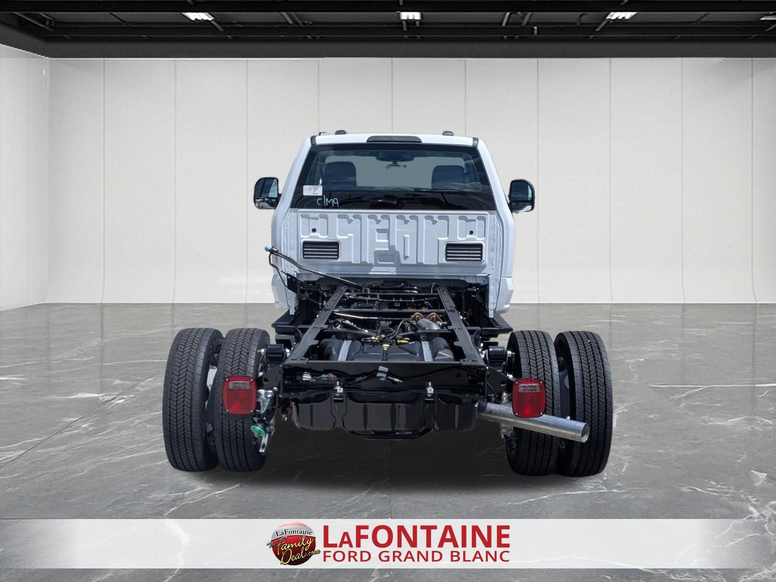 2026 Ford F-550SD DRW