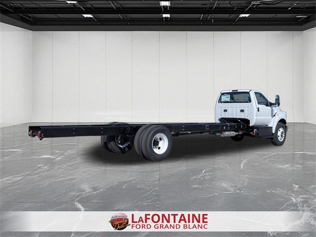 2026 Ford F-650SD Base
