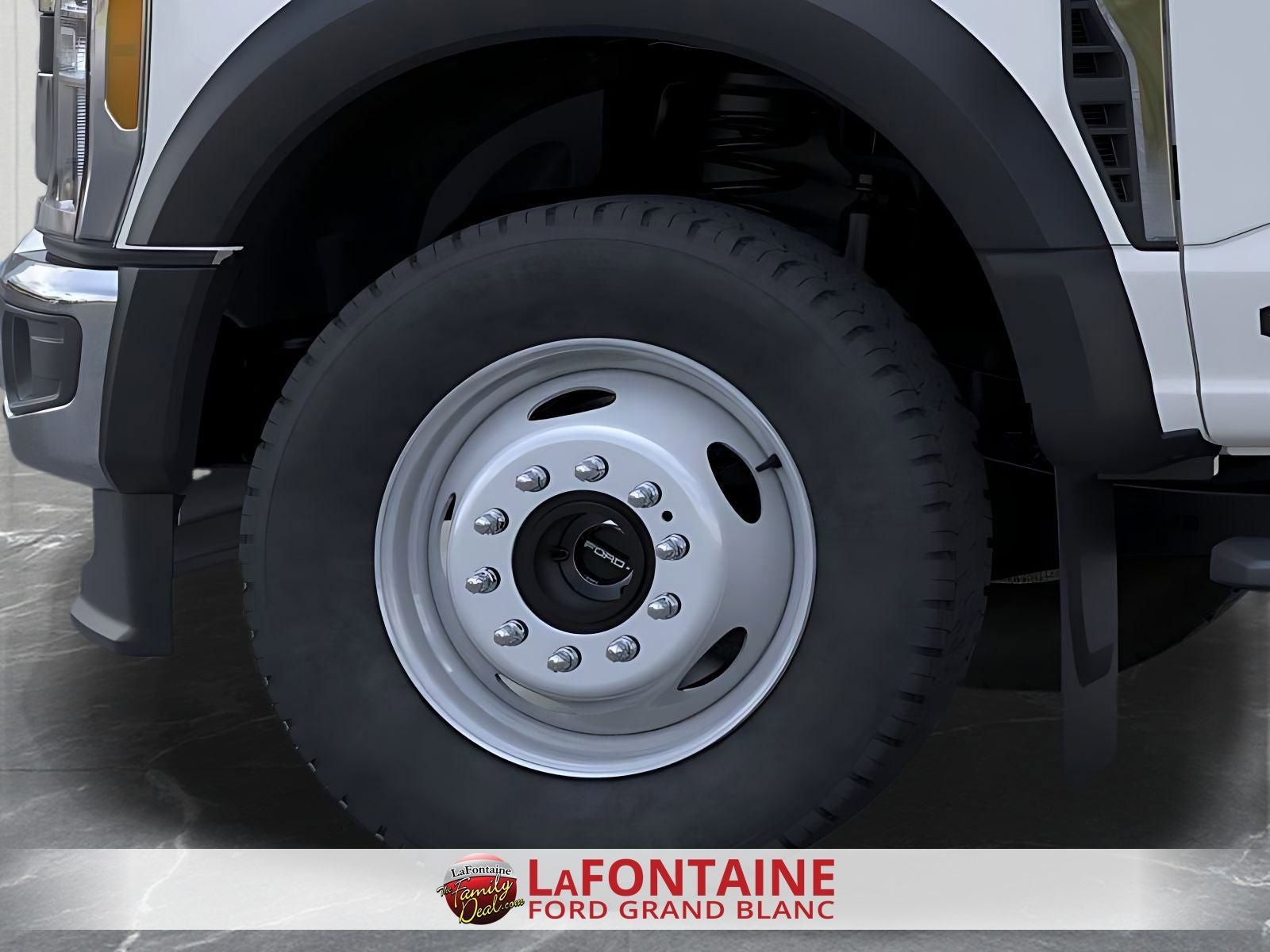 2026 Ford F-550SD Lariat In-Transit