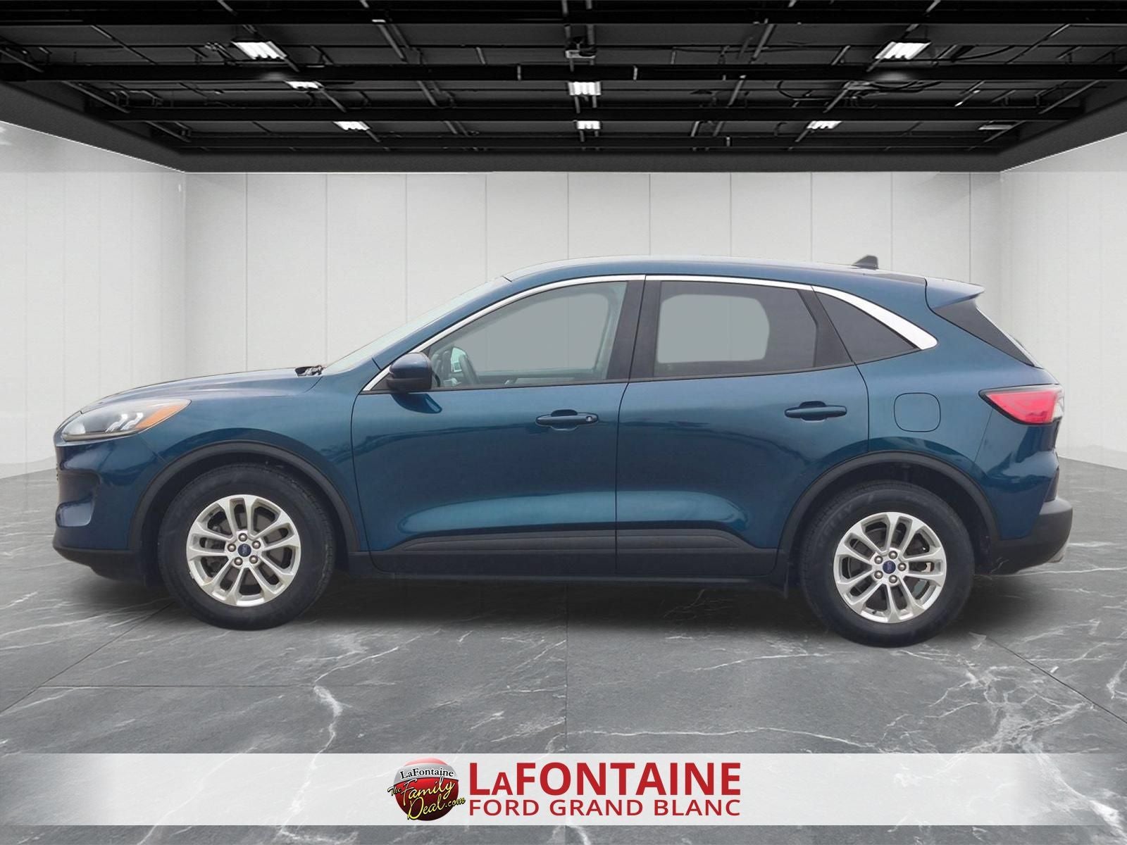 2020 Ford Escape SE