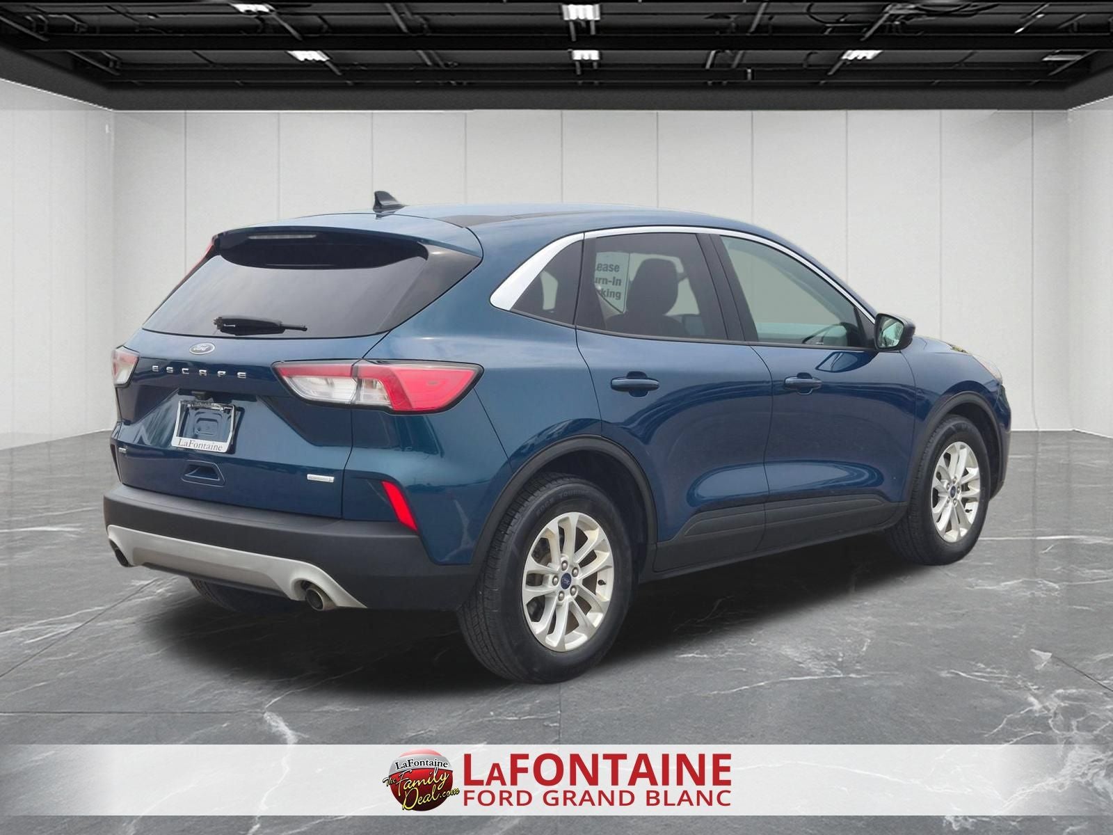2020 Ford Escape SE