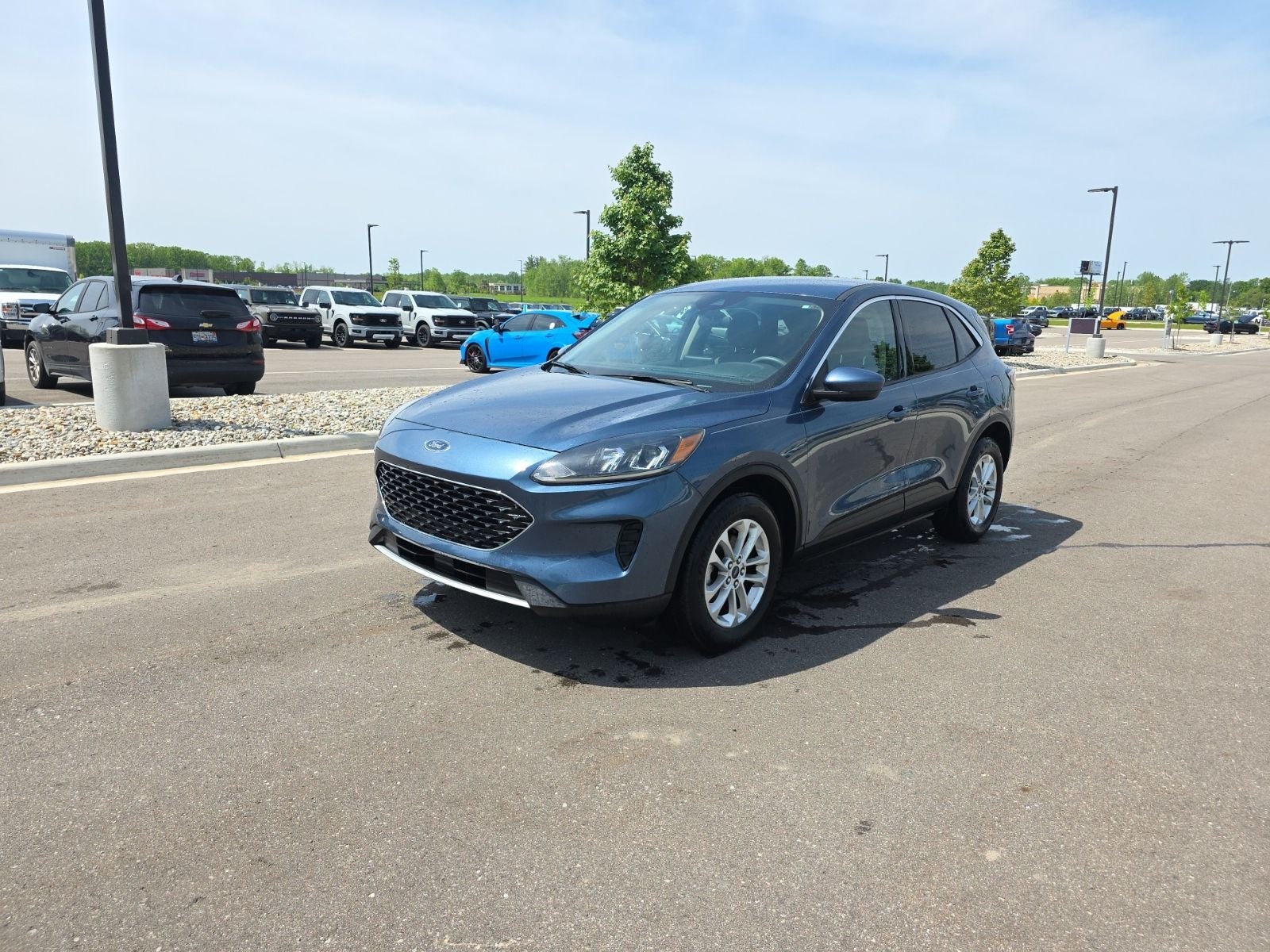 2020 Ford Escape SE