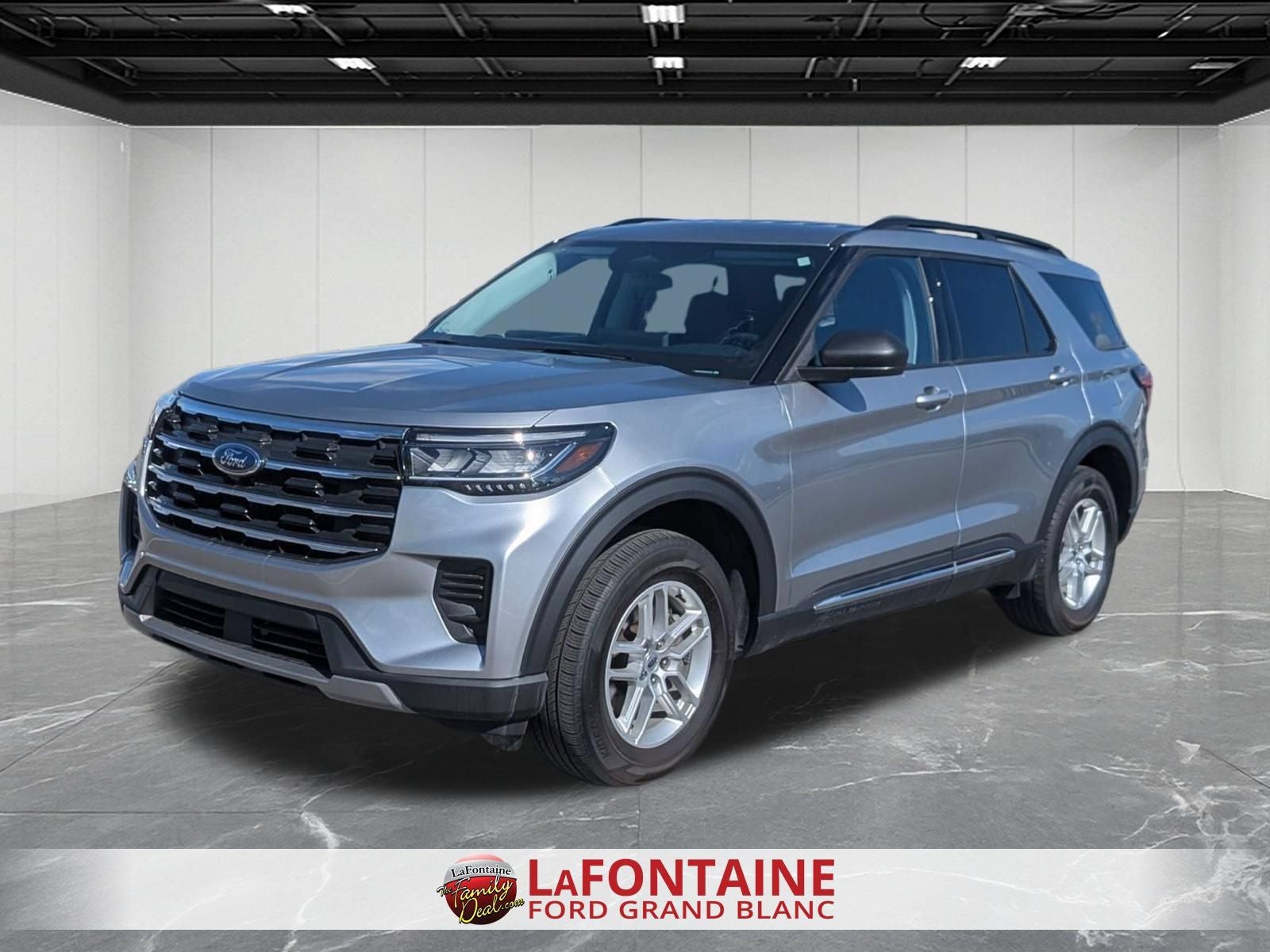 2025 Ford Explorer Active 4WD