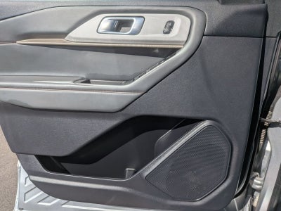 2025 Ford Explorer Active 4WD