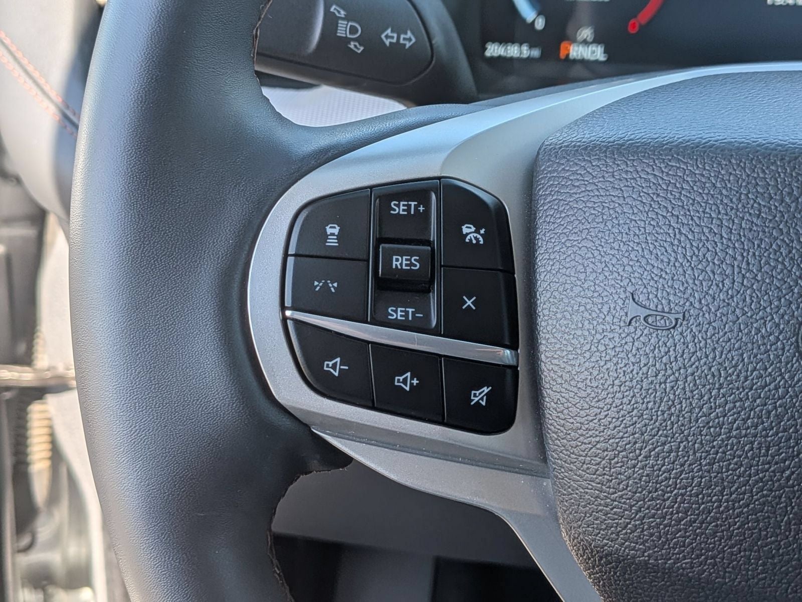 2025 Ford Explorer Active 4WD