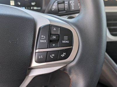 2025 Ford Explorer Active 4WD