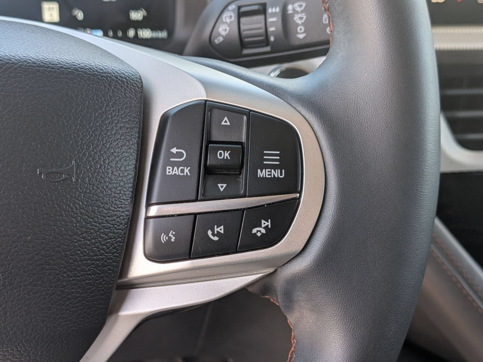 2025 Ford Explorer Active 4WD