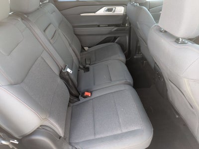 2025 Ford Explorer Active 4WD