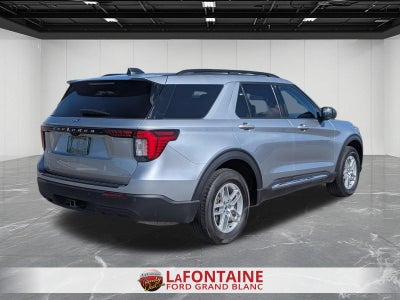2025 Ford Explorer Active 4WD