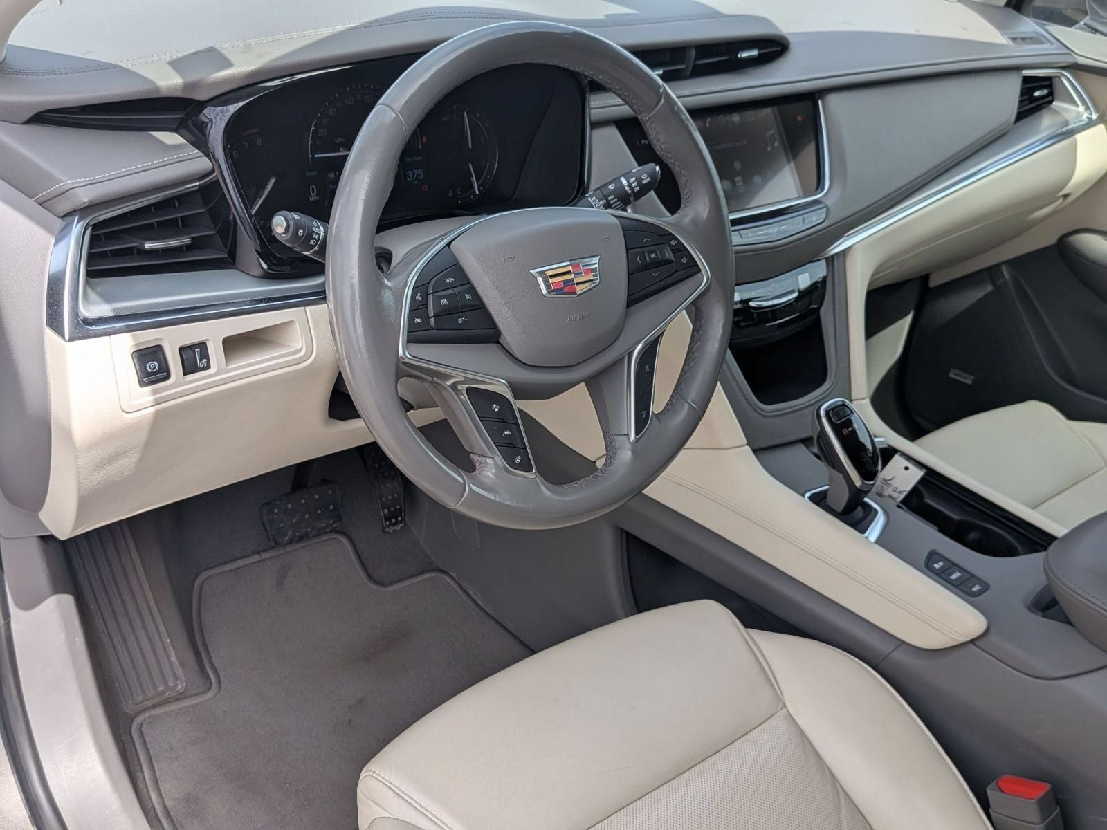 2018 Cadillac XT5 Premium Luxury AWD