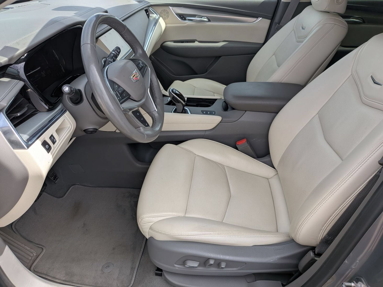2018 Cadillac XT5 Premium Luxury AWD