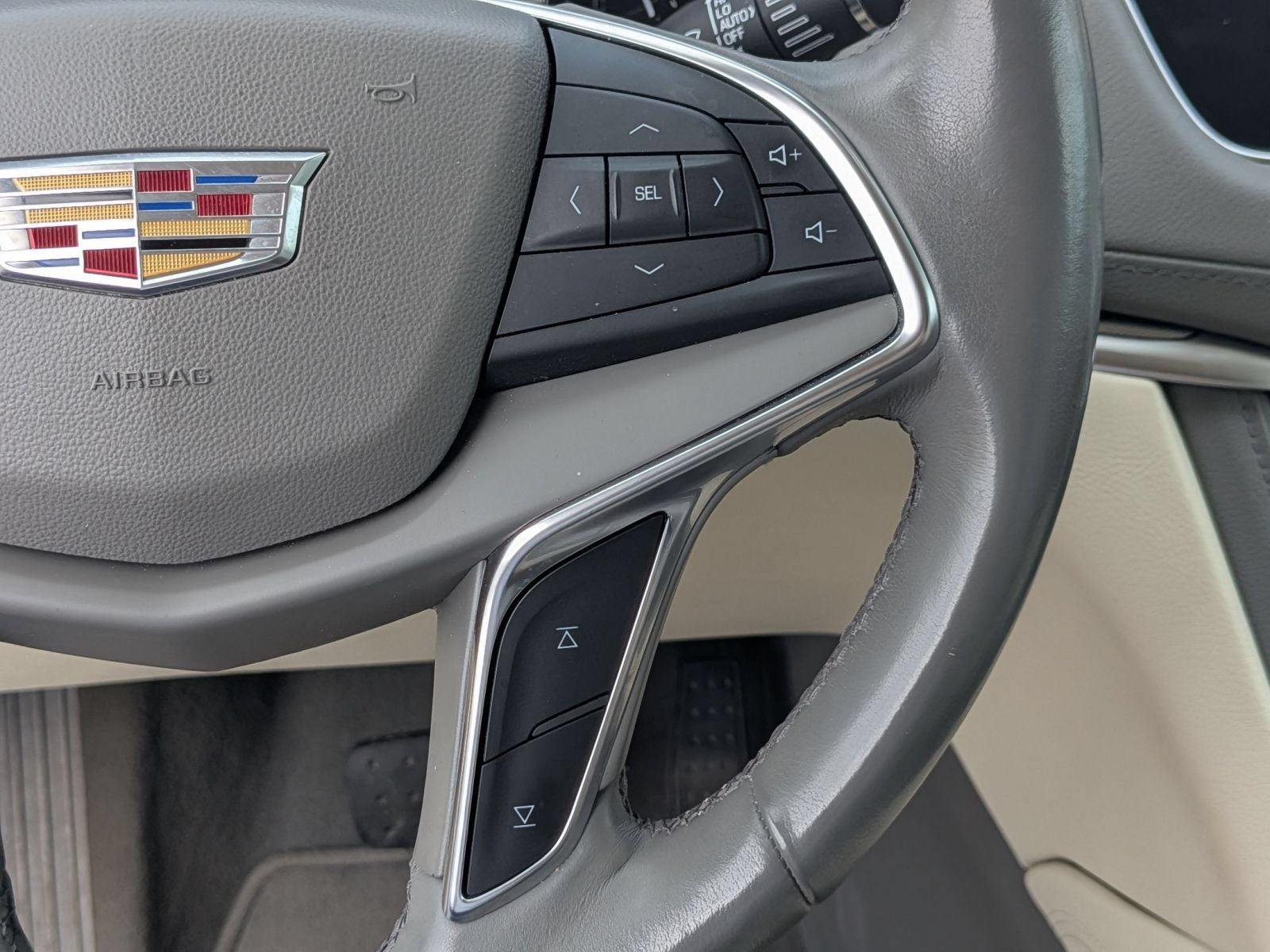 2018 Cadillac XT5 Premium Luxury AWD