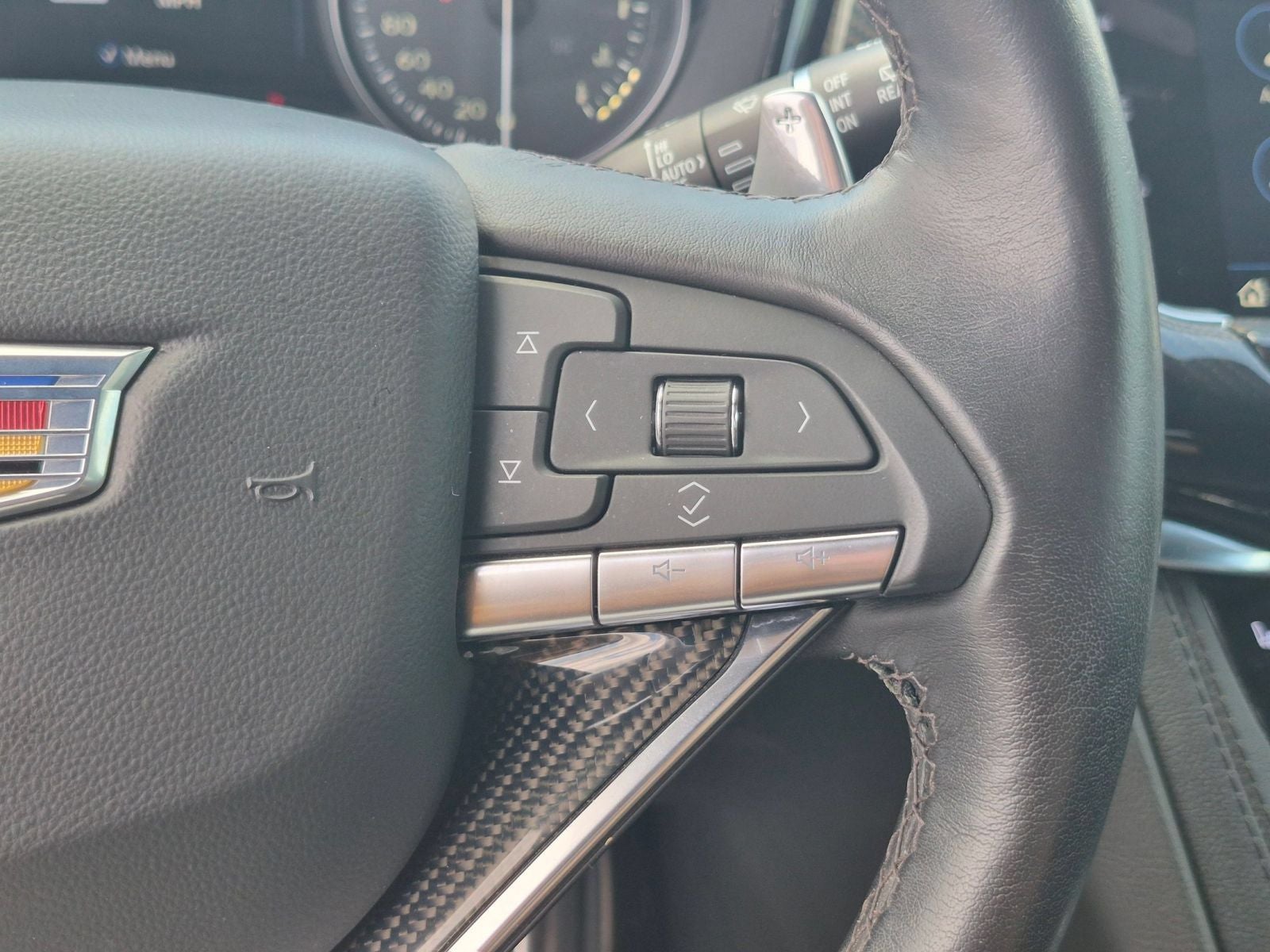2024 Cadillac XT6 Sport AWD