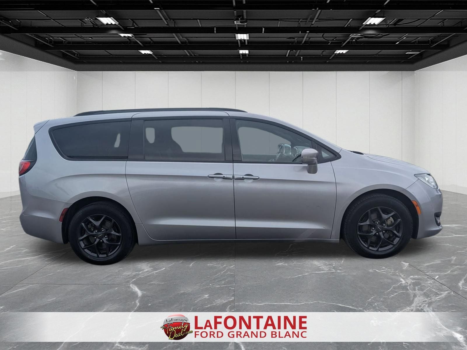 2019 Chrysler Pacifica Limited S Appearance Pkg
