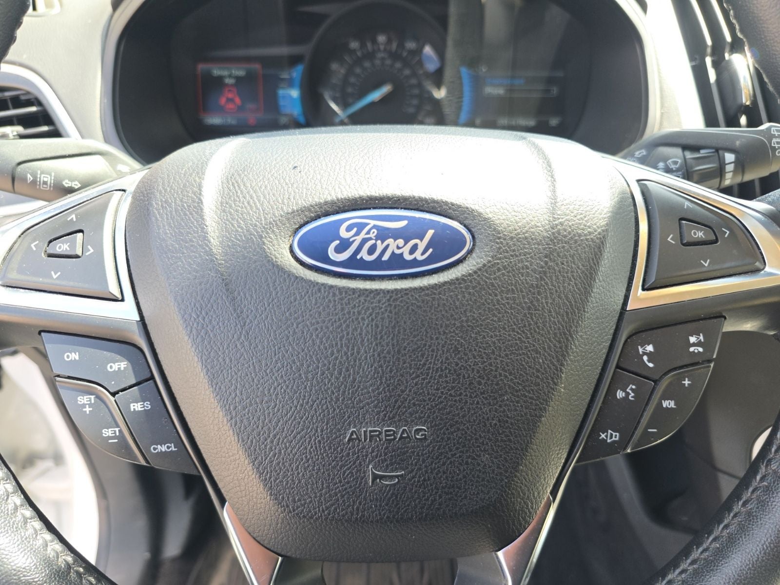 2023 Ford Edge SEL