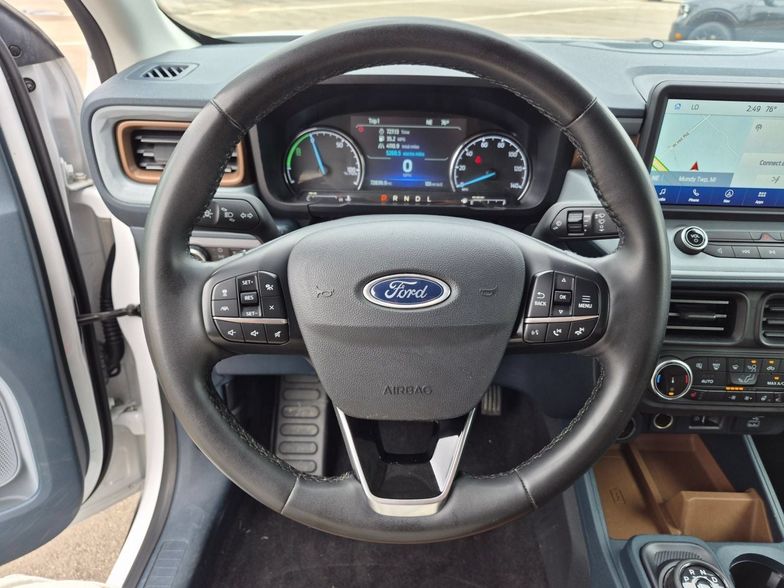 2023 Ford Maverick Lariat