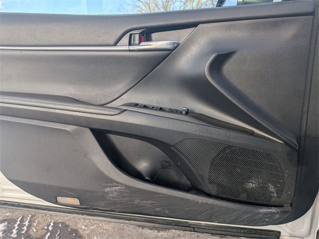 2022 Toyota Camry Hybrid XSE