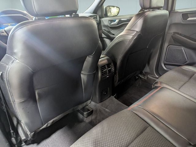 2023 Ford Escape ST-Line Elite