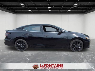2023 Nissan Maxima SR