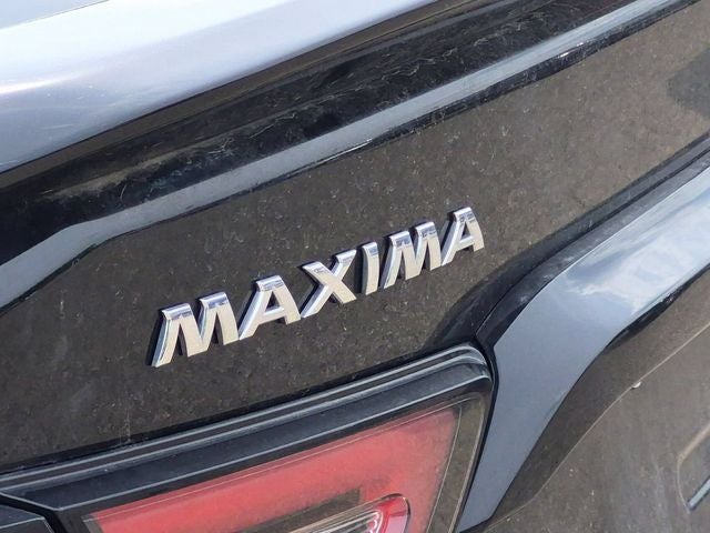 2023 Nissan Maxima SR