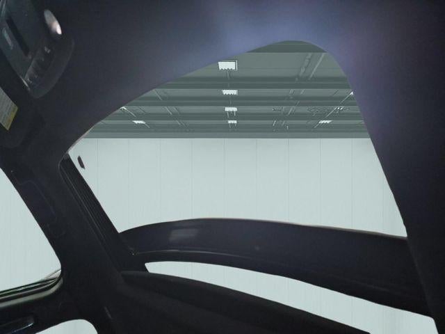 2023 Nissan Maxima SR