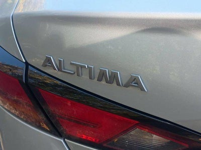 2025 Nissan Altima 2.5 SR