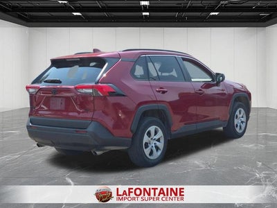 2020 Toyota RAV4 LE