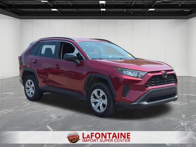 2020 Toyota RAV4 LE