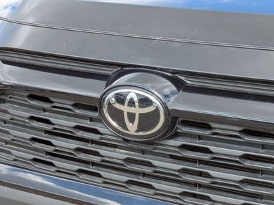 2025 Toyota RAV4 LE