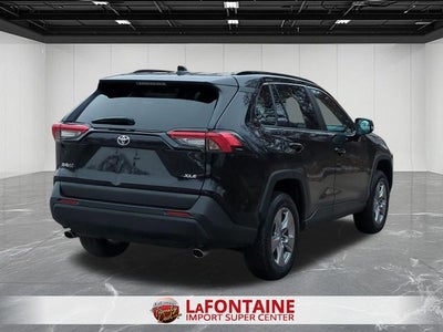 2025 Toyota RAV4 XLE
