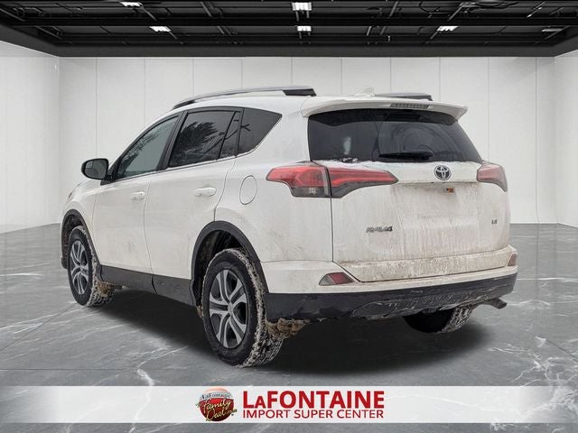 2017 Toyota RAV4 LE