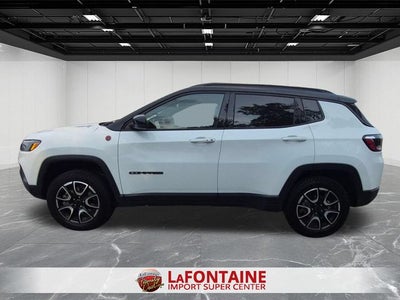2025 Jeep Compass Trailhawk