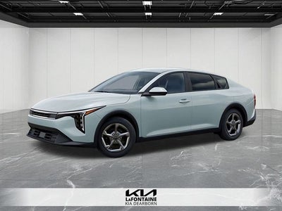 2026 Kia K4 LXS