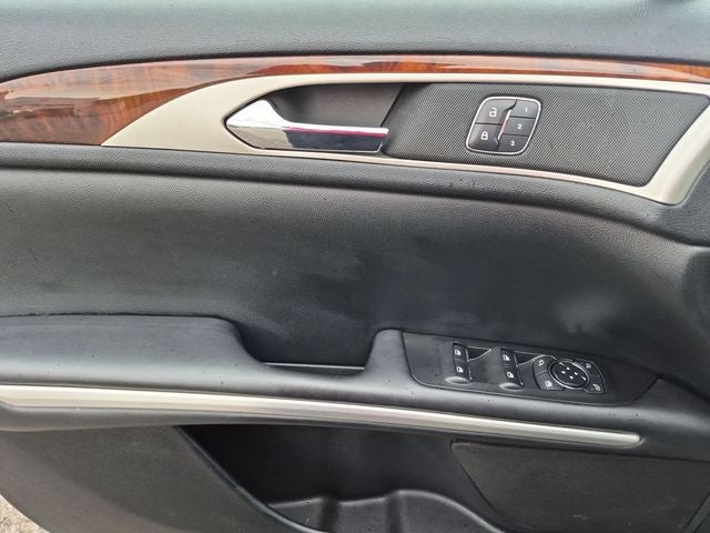 2015 Lincoln MKZ Base