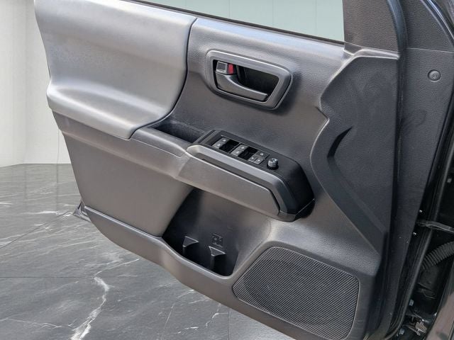 2023 Toyota TACOMA SR SR V6