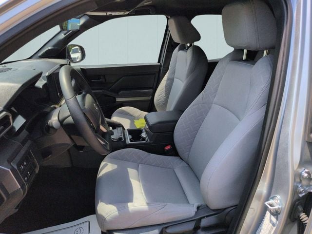 2025 Toyota TACOMA SR5 SR5