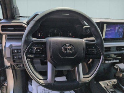 2025 Toyota TACOMA SR5 SR5